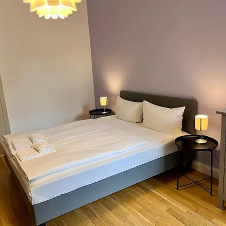 Beautiful In Bruesseler Kiez *