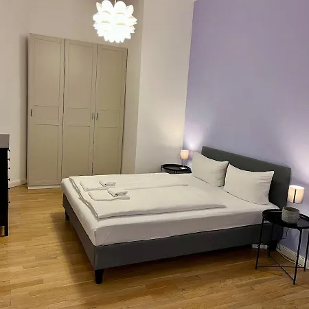 Beautiful In Brüsseler Kiez *