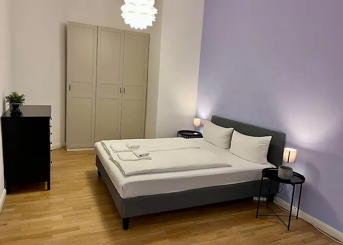 Beautiful In Bruesseler Kiez *